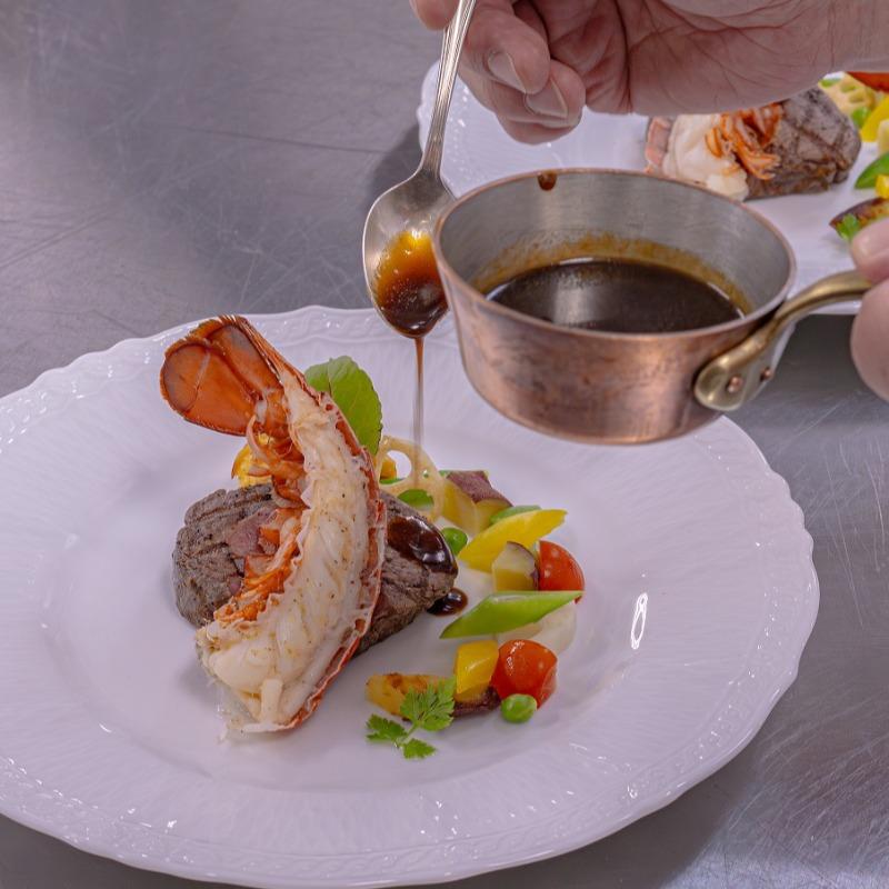 ＼料理重視必見／シェフ特製豪華試食ペア3万円相当＆見積相談会