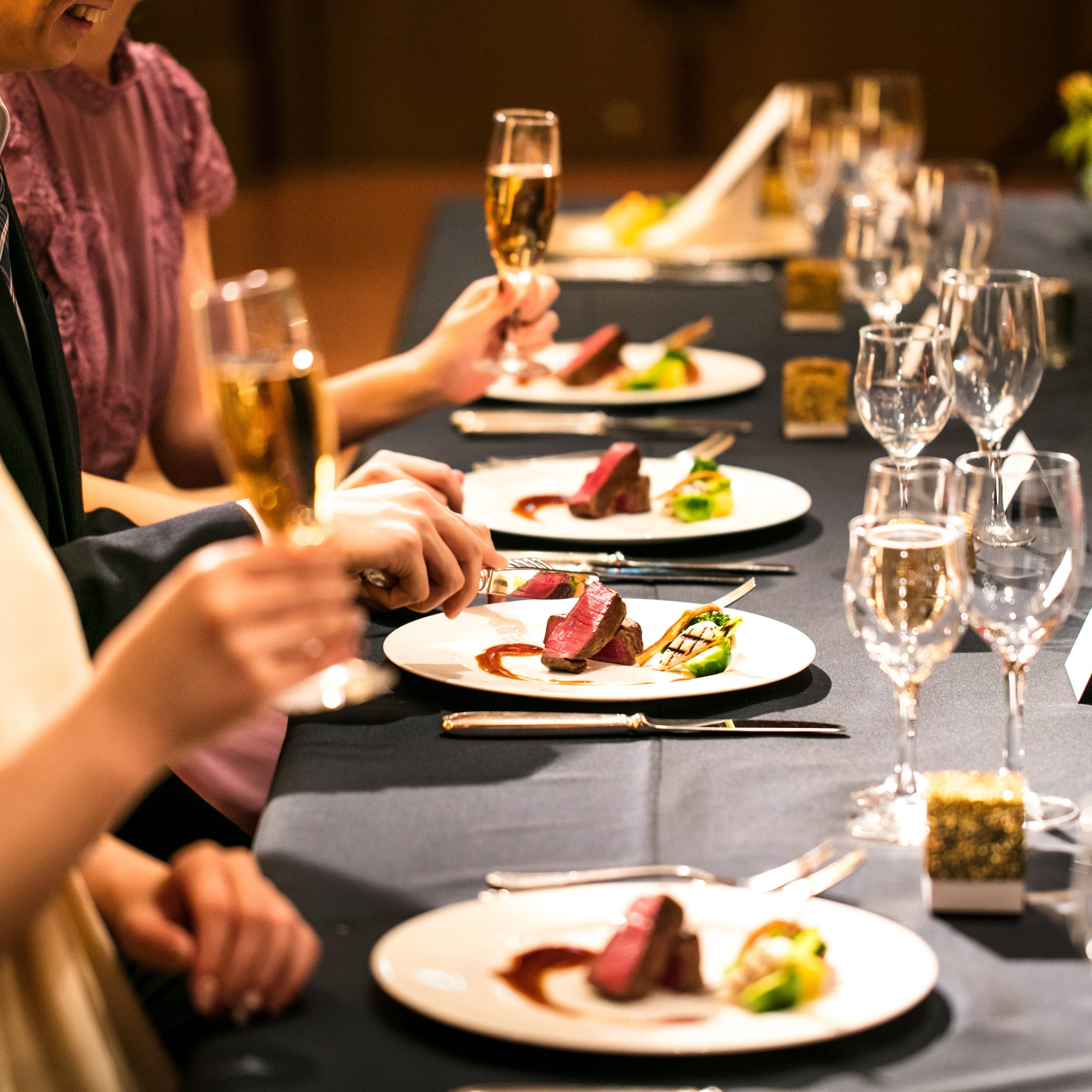 【6名~OK】少人数会場見学×豪華試食相談会★20名74万~