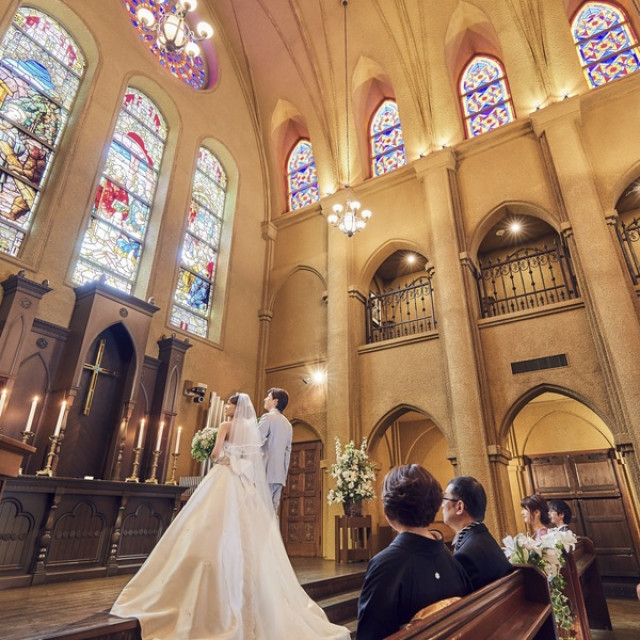 【卒花支持率No.1】天井高18ｍ圧巻大聖堂×贅沢フルコース試食